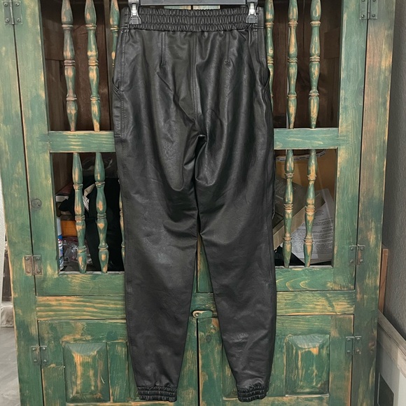 NWOT Spanx Faux Leather Jogger Pants - S - Picture 4 of 6